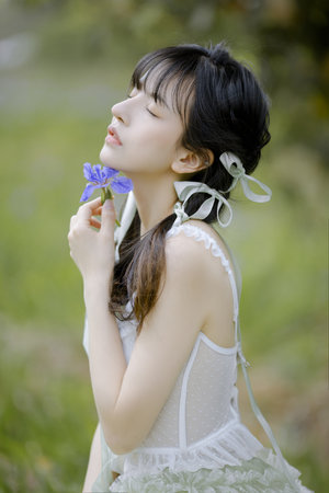 我与娇妻玩暴露