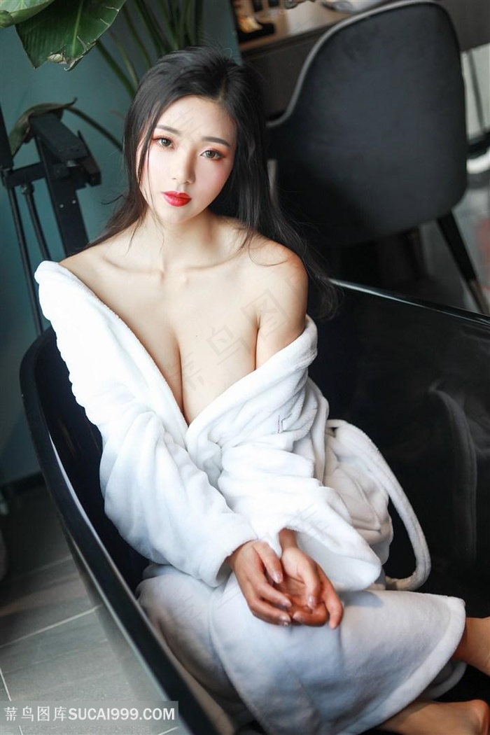 大胸护士在线播放