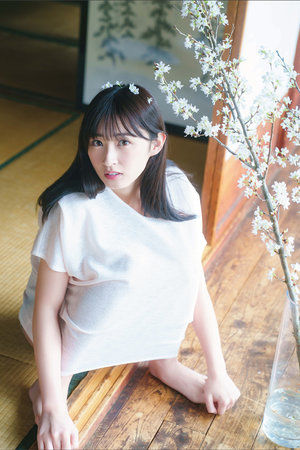 我和三个穿ck的美女