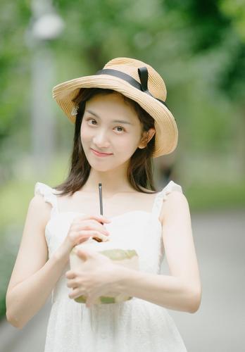 末世辣文男配逆袭记