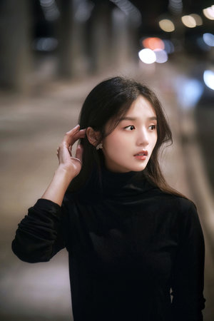 国产丰满主播丝袜勾搭秀