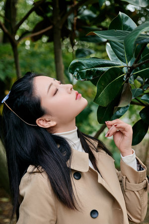 悲伤的贝拉多娜