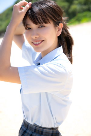 绿巨人看片视频在线下载