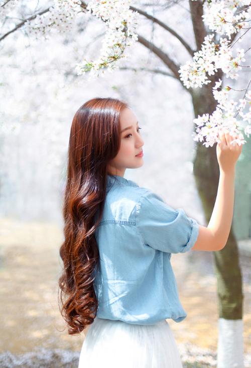 爆乳老师让我着迷在线播放