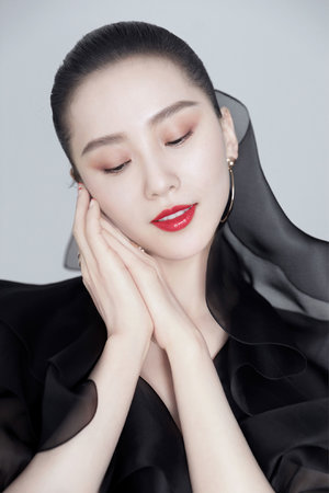 公子被迫夹玉势憋尿BL