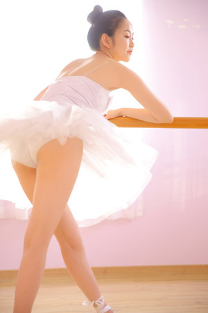 何晨光电视剧全集观看