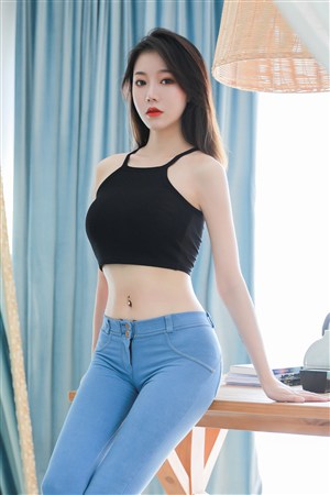 扒开腿挺进湿润的花苞hd小说