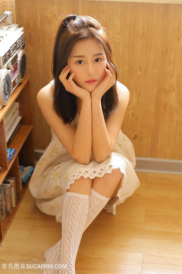 亚洲国产区男人本色VR