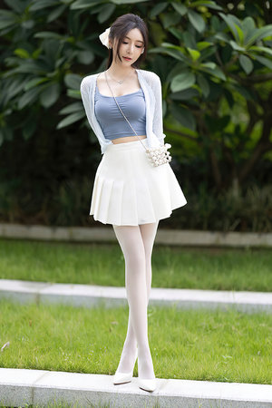 乱公伦媳2蜜桃来偷欢视频