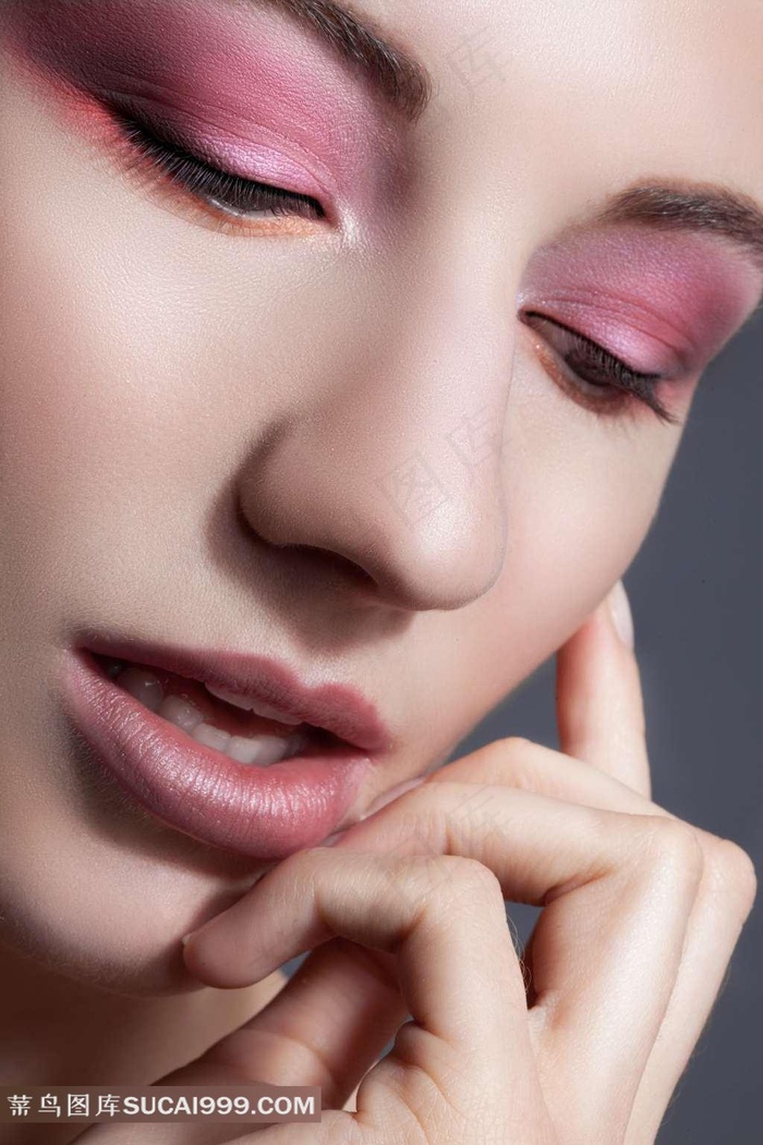 免费又色又爽又黄的小说