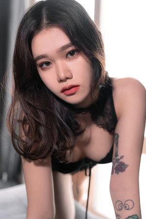 黑皮辣妹是我的兄弟动漫