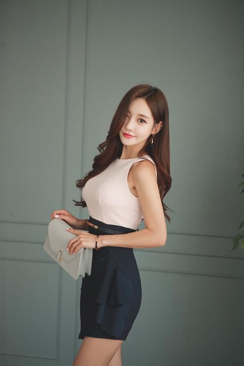 宝贝腿张大点就不疼了