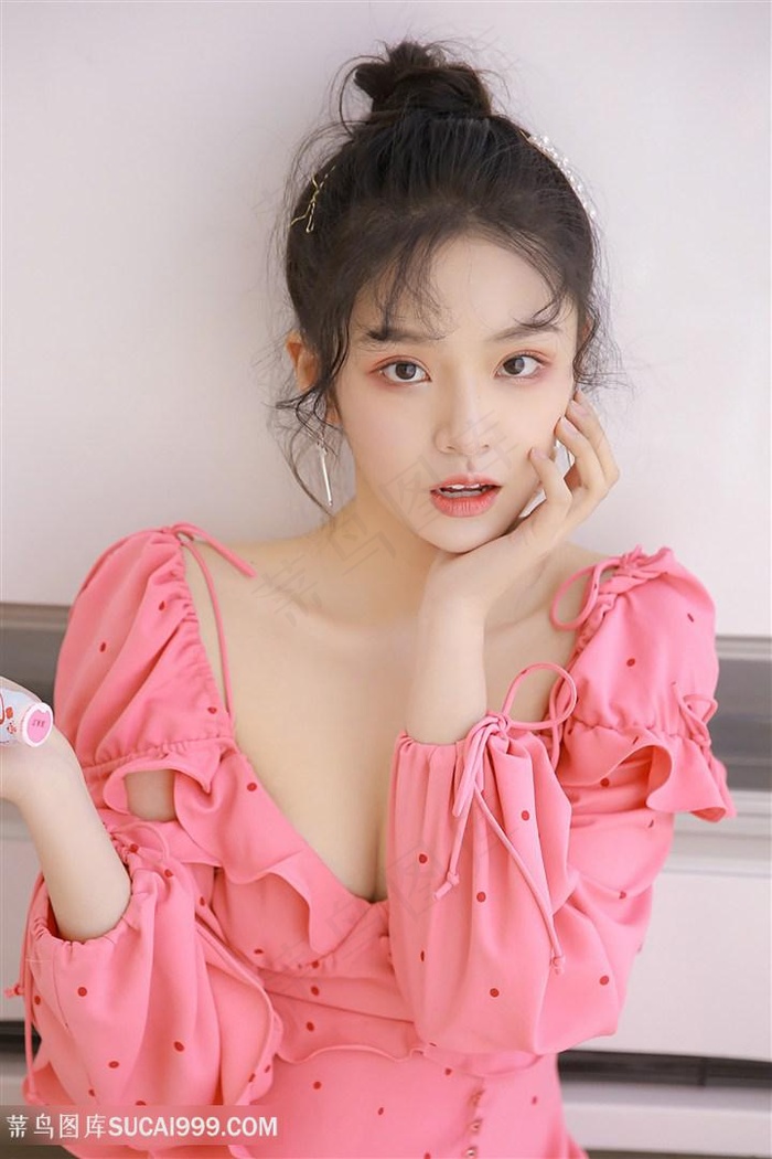 善良的女秘书的目的在线播放