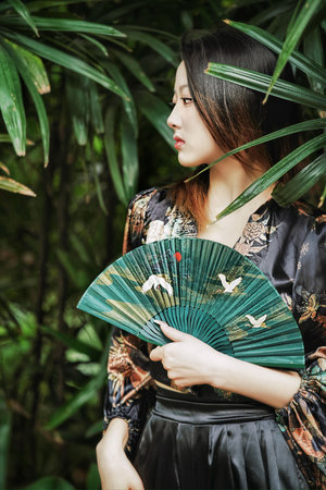 男人进j女人屁股免费视频