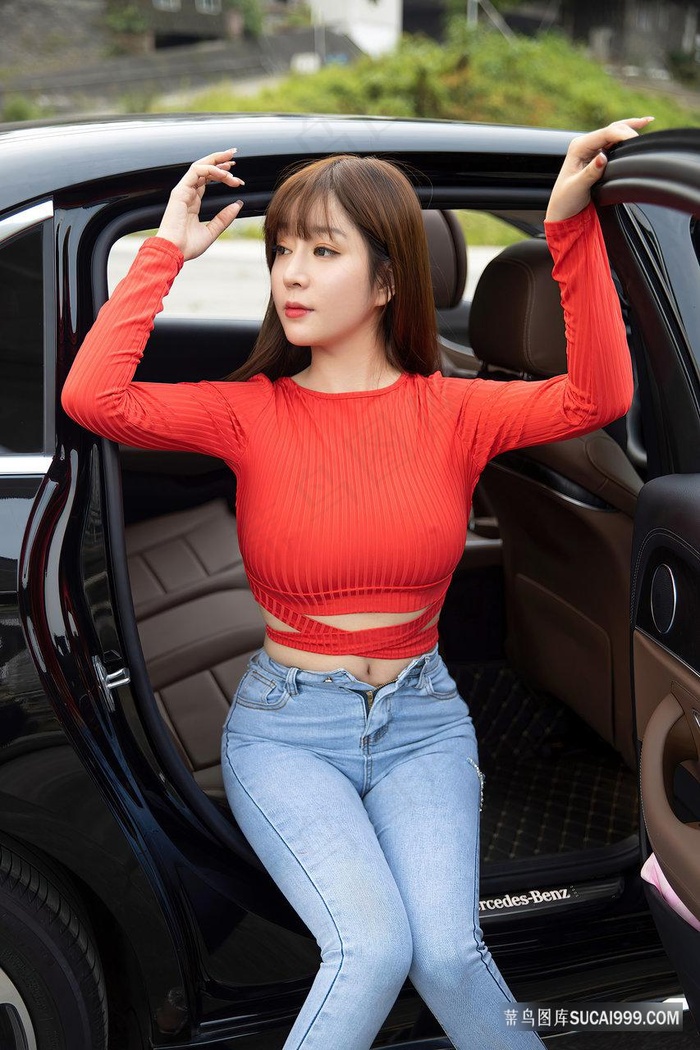 伽罗太华被×哭还流白色液体