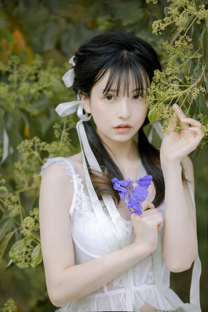 逼逼这么黑在床上肯定很骚