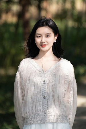 美女黄色软件下载