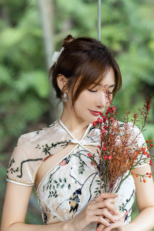 在野外爱爱好爽小说