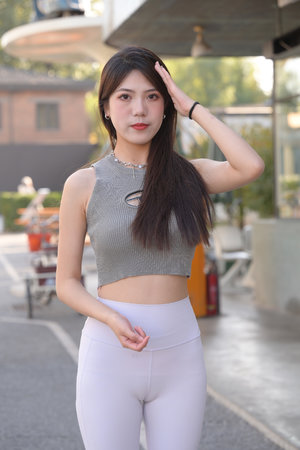 趁夫不在给给公侵犯了视频