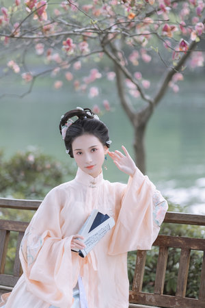 91精品一区二区综合在线