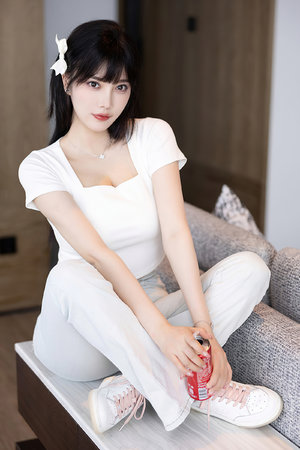 美女撒尿无遮挡免费