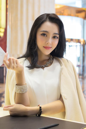 忍冬艳蔷薇大结局介绍