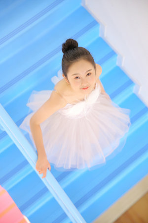 轻点好疼好大好爽视频