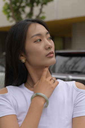 朋友的漂亮未婚妻欣虹