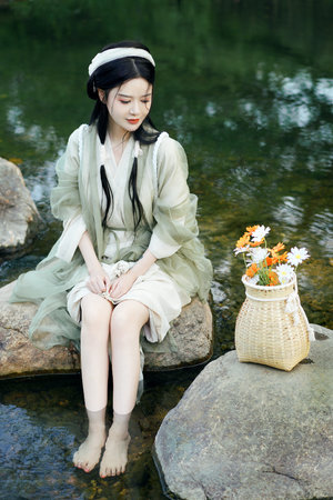 纸牌屋第一季下载