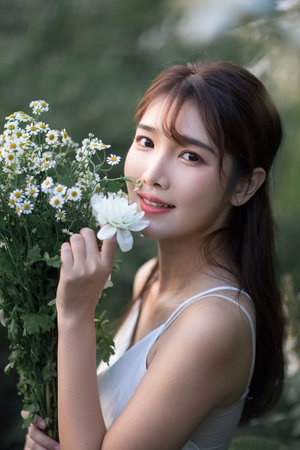 又黄又刺激又色的