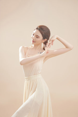 女子太娇小拔不出来