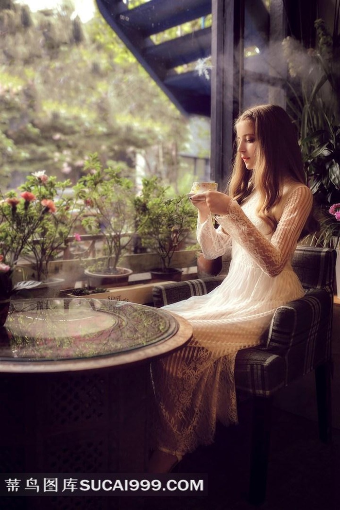 尼斯湖水怪电影国语