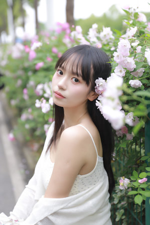 亚洲女同中文字幕在线