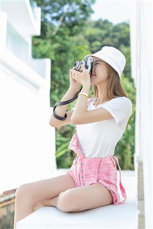 善良的小峓子在前线观看