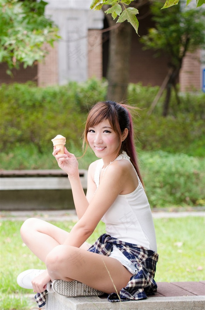 用你的舌头搅拌着我的舌头歌名