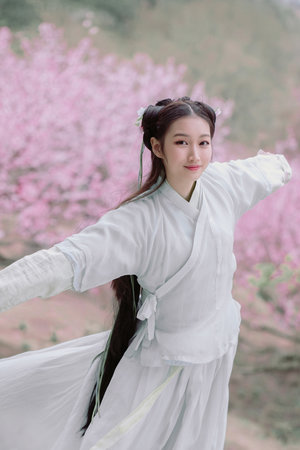 另类熟女综合图区