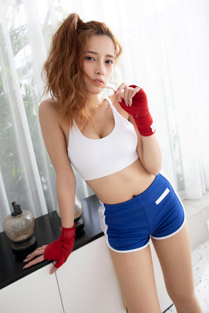 《朋友的妈妈》5中字头歌词