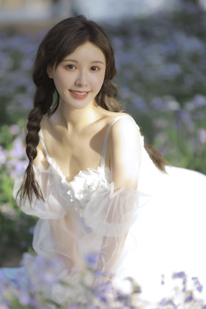 班长要我到他那里去写作业