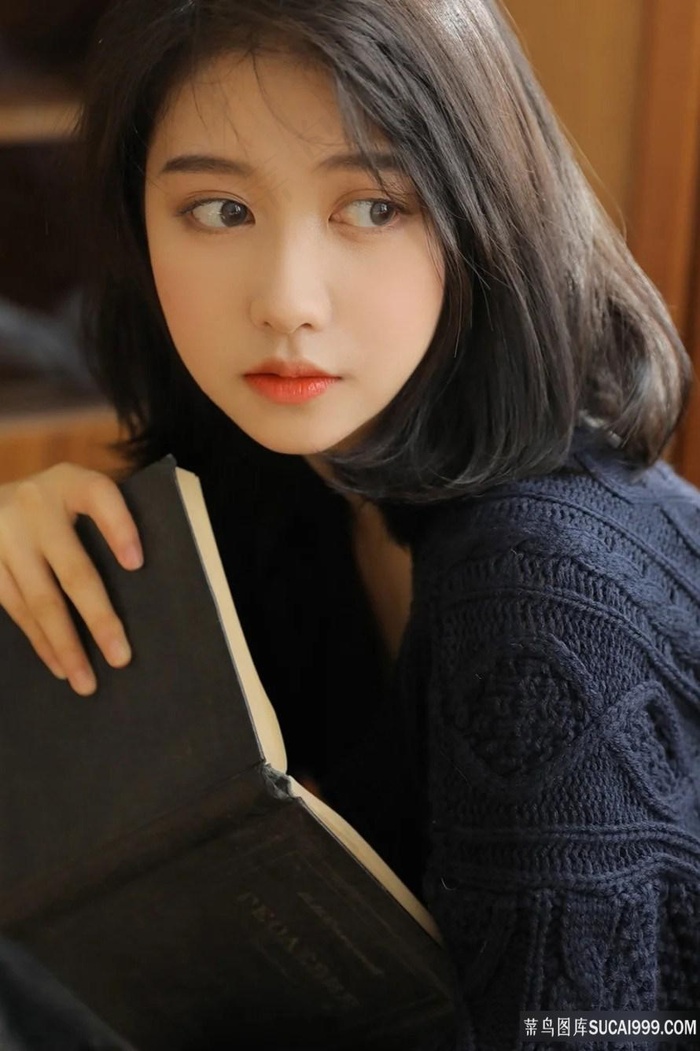 亚洲区欧美综合精品四区花蝴蝶