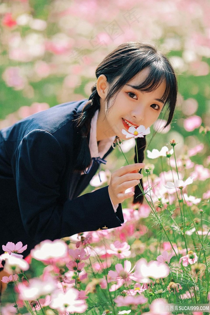 桃桃酱无缝丝袜在线播放