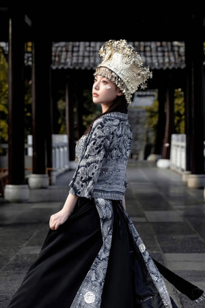 国产真实生活伦对白