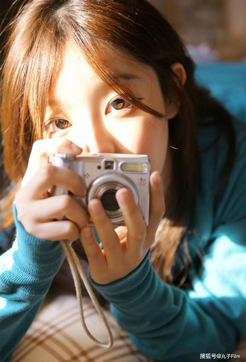 奇怪的发型屋2免费观看高清