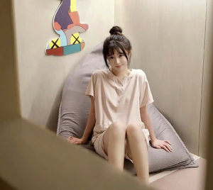 国产真实乱老女人色片