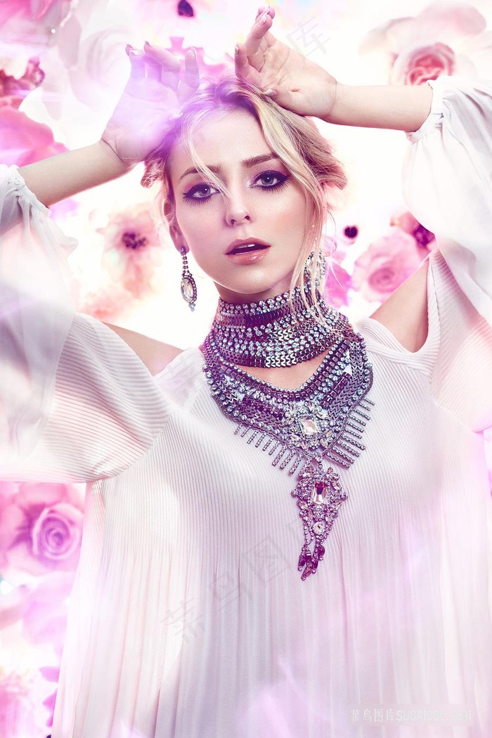 亚洲套图写真网