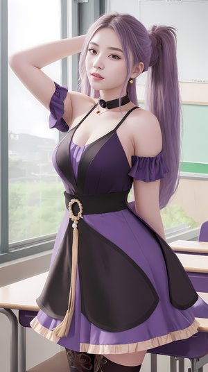 穿黑色内衣的女人