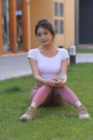 《坐公交上班的苏晴》笔趣阁