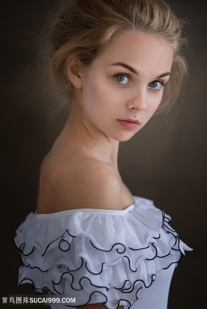 麻花传媒沈芯语老师家访