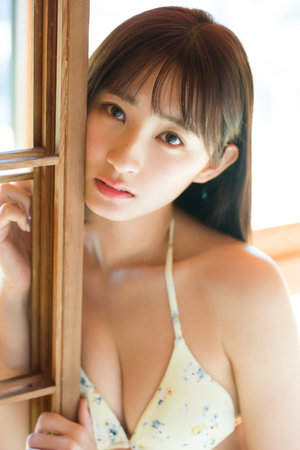 他摸去摸来的我下面狂流水