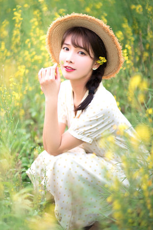 日本把胸露出来给人揉玩