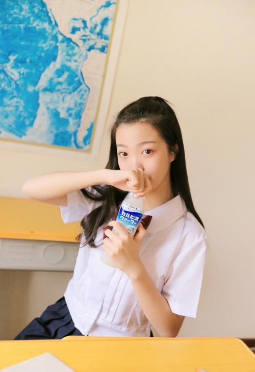 日本三级黄色片